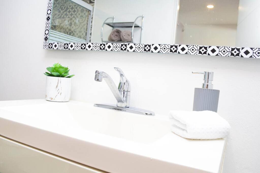 Ocean Front Villa Marlin, Best Location In Hotel Zone #109 Κανκούν Εξωτερικό φωτογραφία