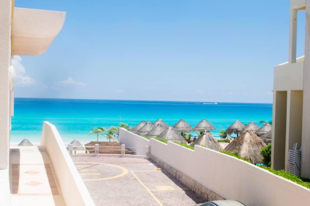 Ocean Front Villa Marlin, Best Location In Hotel Zone #109 Κανκούν Εξωτερικό φωτογραφία